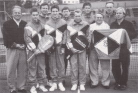 Das erfolgreiche Team Rohrbach II beim Aufstieg in die 1. Klasse im Jahr 1990